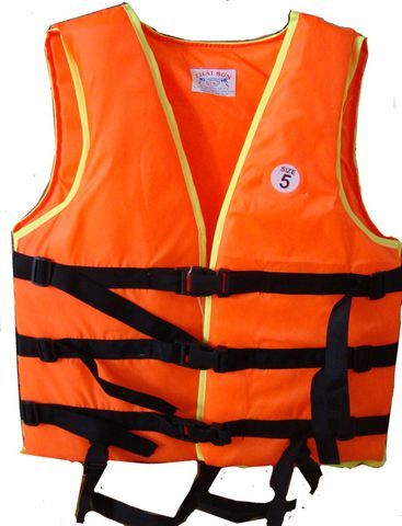 Top địa chỉ bán sỉ áo phao bơi tại TP.HCM cho người mới