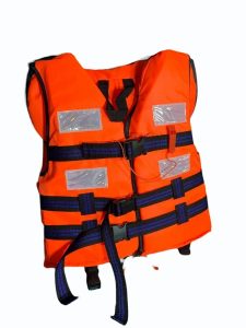 So sánh áo phao bơi và áo phao cứu sinh – khác nhau thế nào?